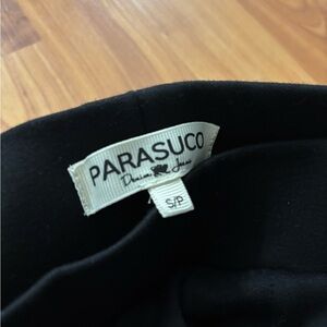 Parasuco Elegant Black Apparel